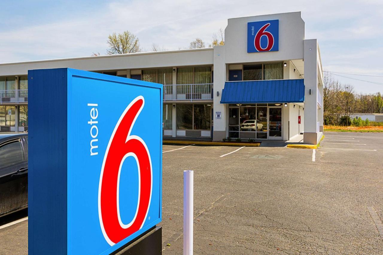 Econo Lodge آشبورو المظهر الخارجي الصورة